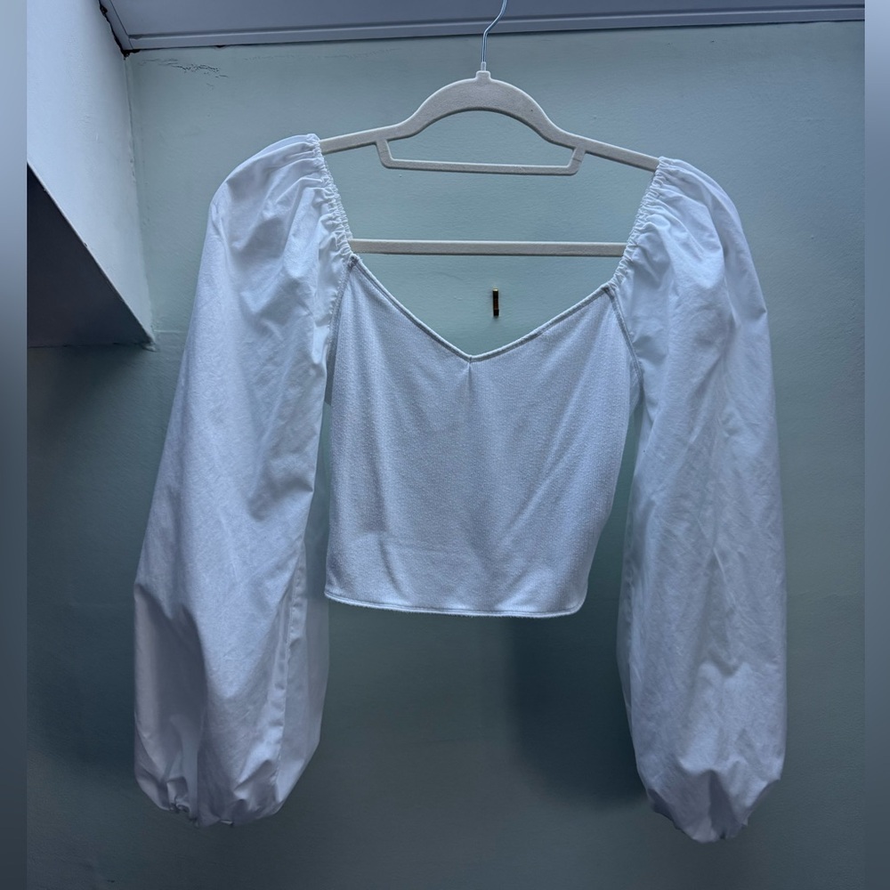 Abercrombie & Fitch White Puff Sleeve Blouse - Picture 2 of 6